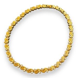 Nina Ricci Gold Plated Necklace